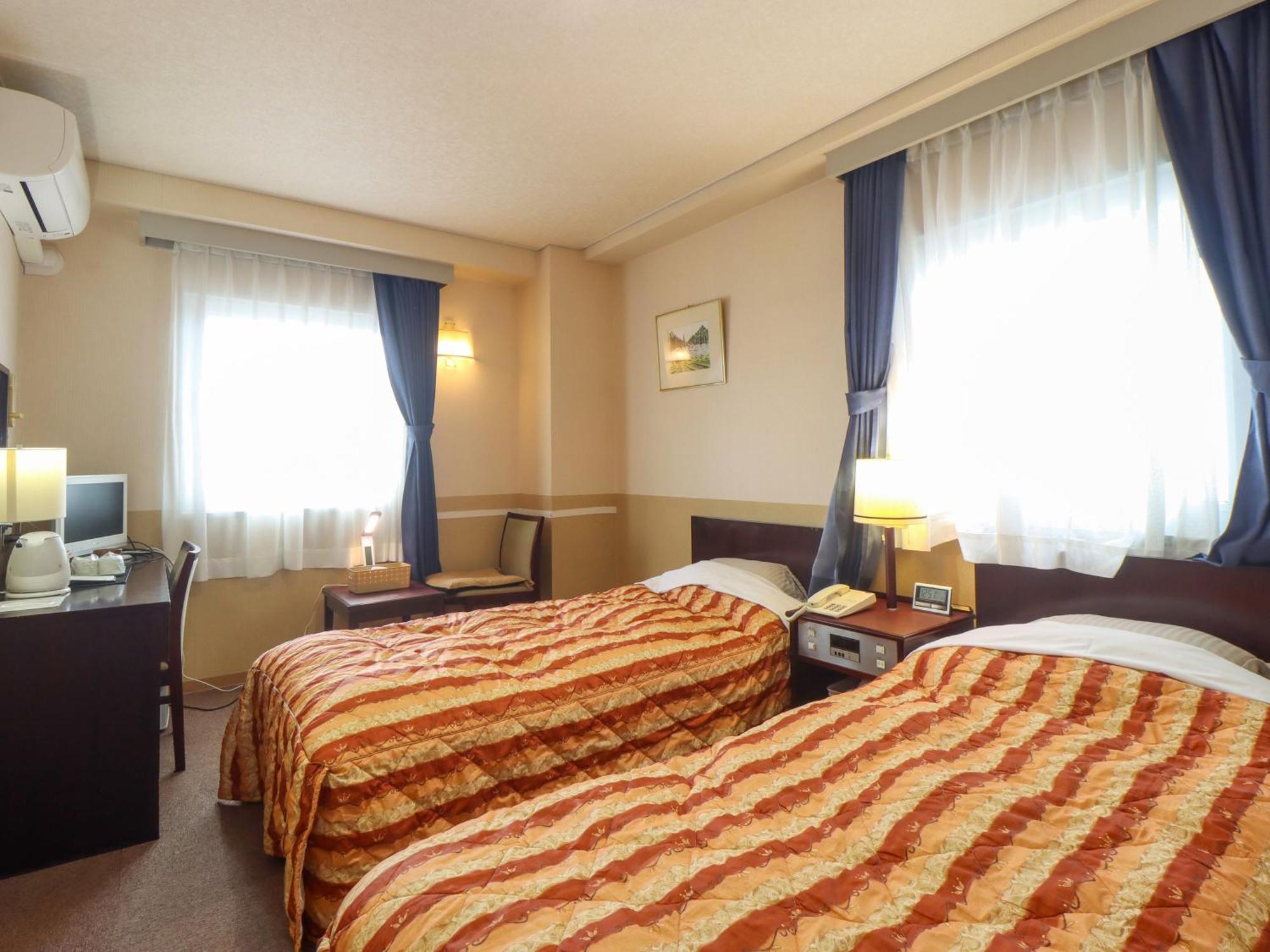 Business Hotel Nishikiryu Bagian luar foto
